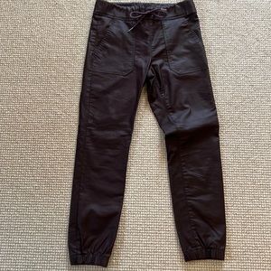 Bevy Flog Shelby Vegan Leather pant size 25
